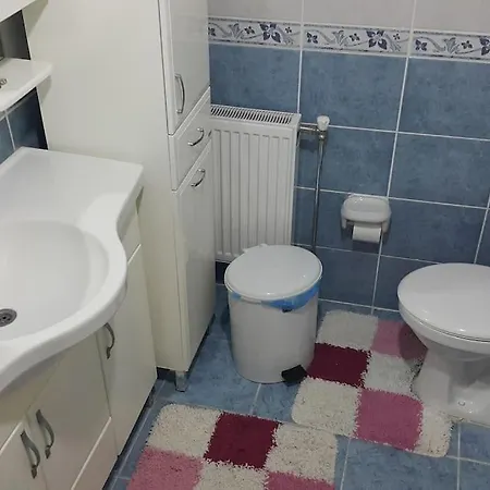 Private And Flats *