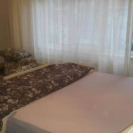 Private And Flats Bed & Breakfast