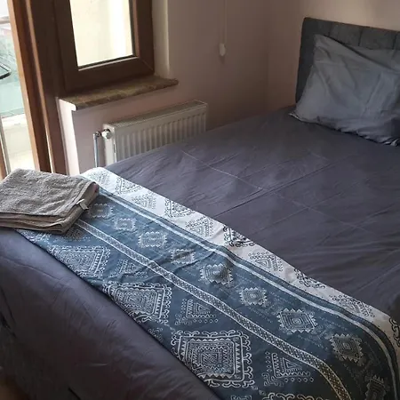 Nocleg ze śniadaniem Private And Flats *